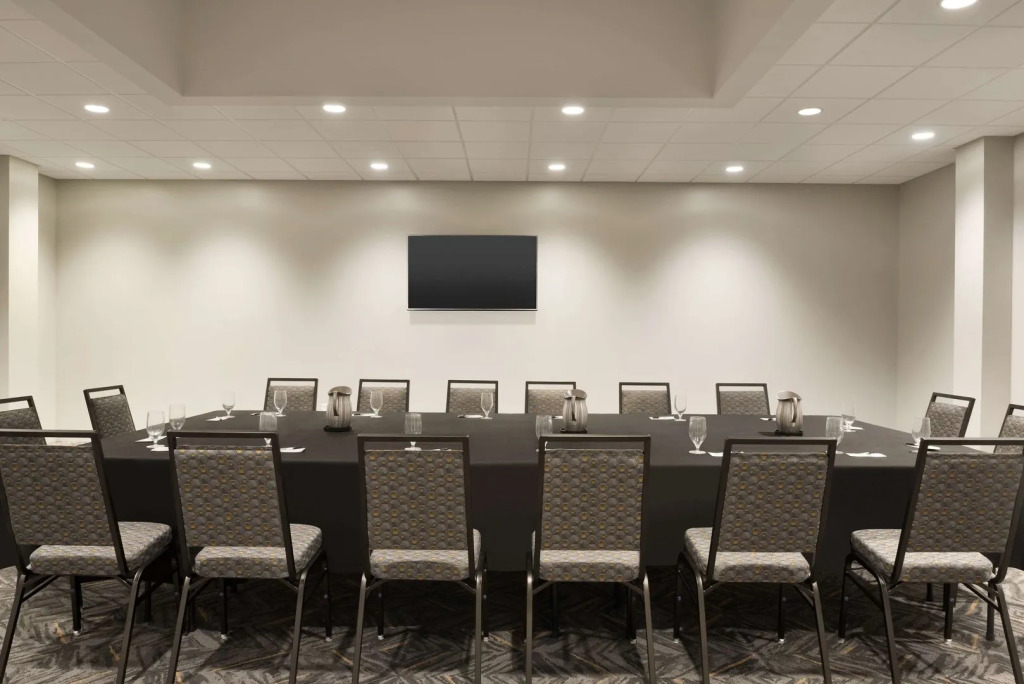 Holiday Inn - Bloomington - Normal by IHG