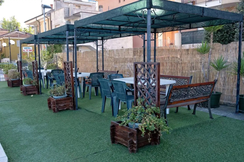 Hotel Lem