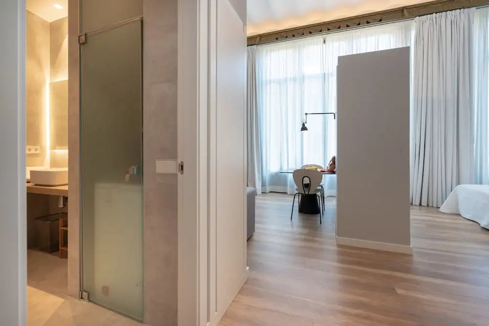 L'Aguila Suites Sagrera