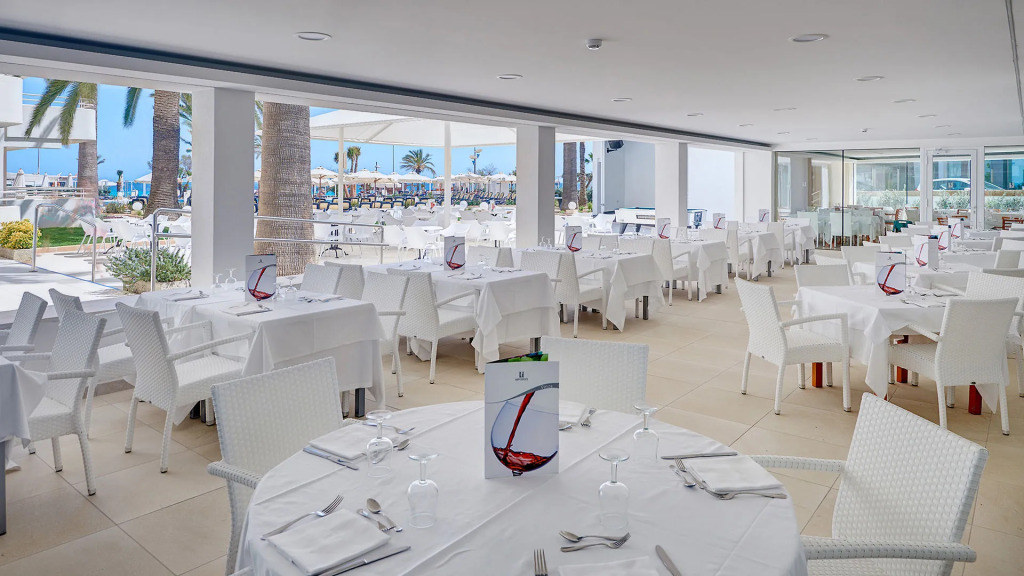 Hipotels Mercedes Aparthotel