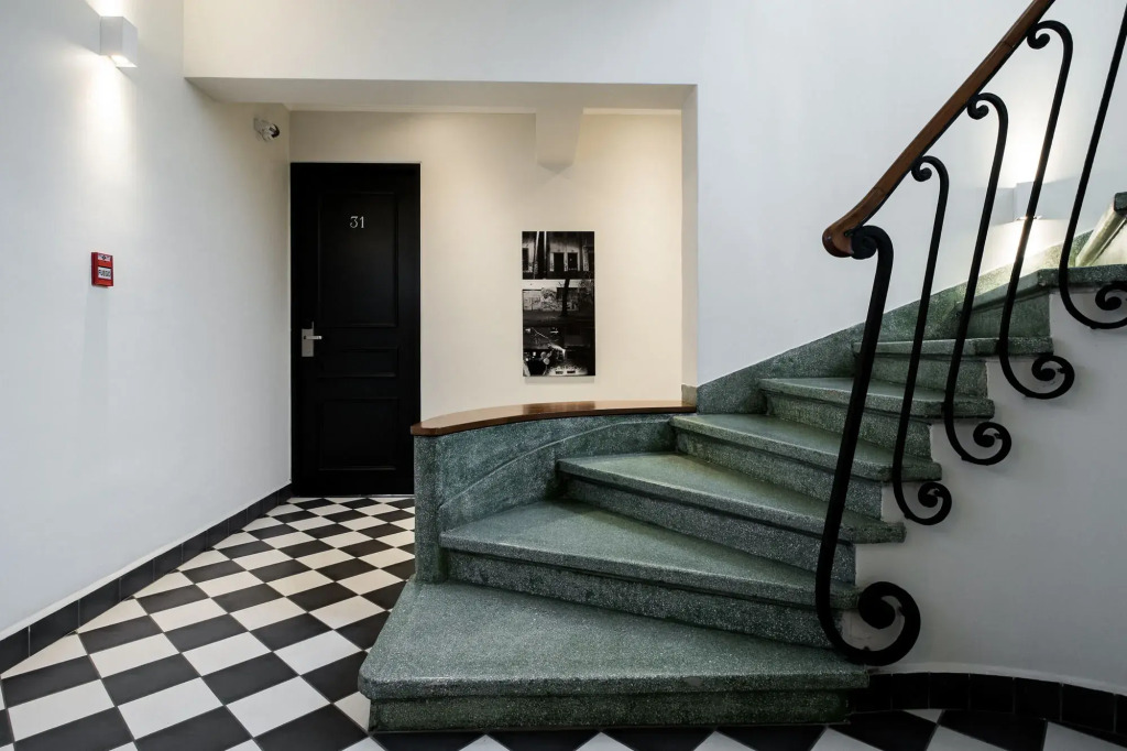 Apart Hotel B