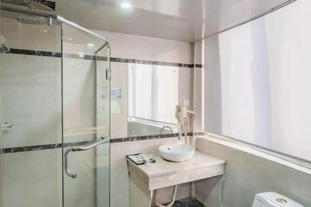Dongcheng Hotel
