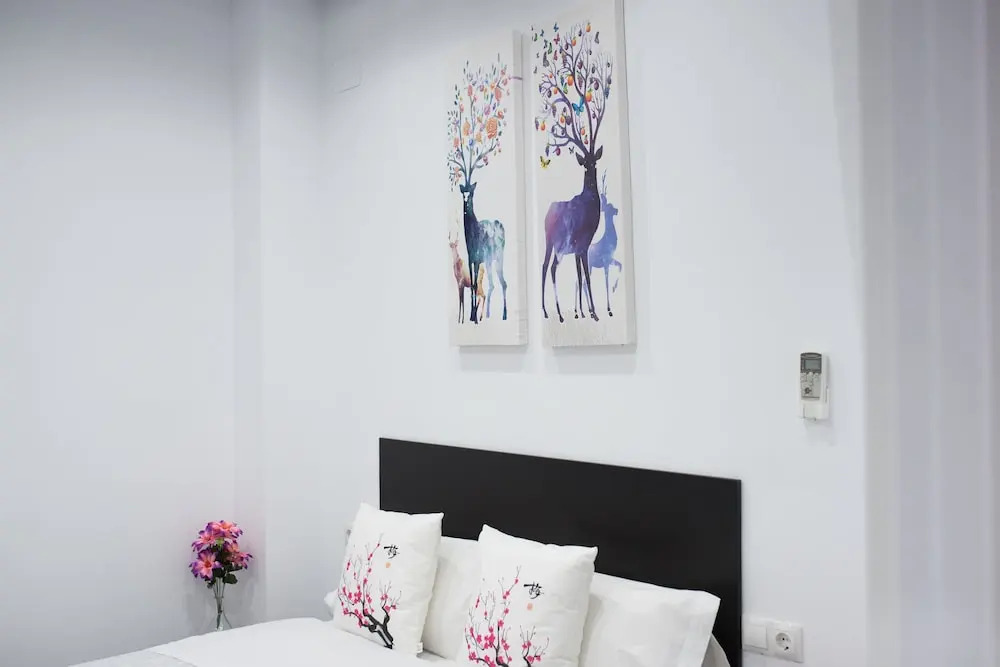 AYZ Frailes - Auto check-in property
