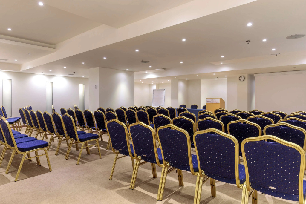 Best Western Plus Hotel Plaza
