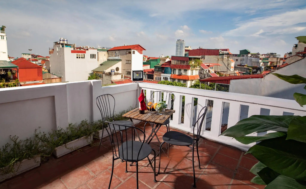 Hanoi Plaza Suite Hotel & Spa