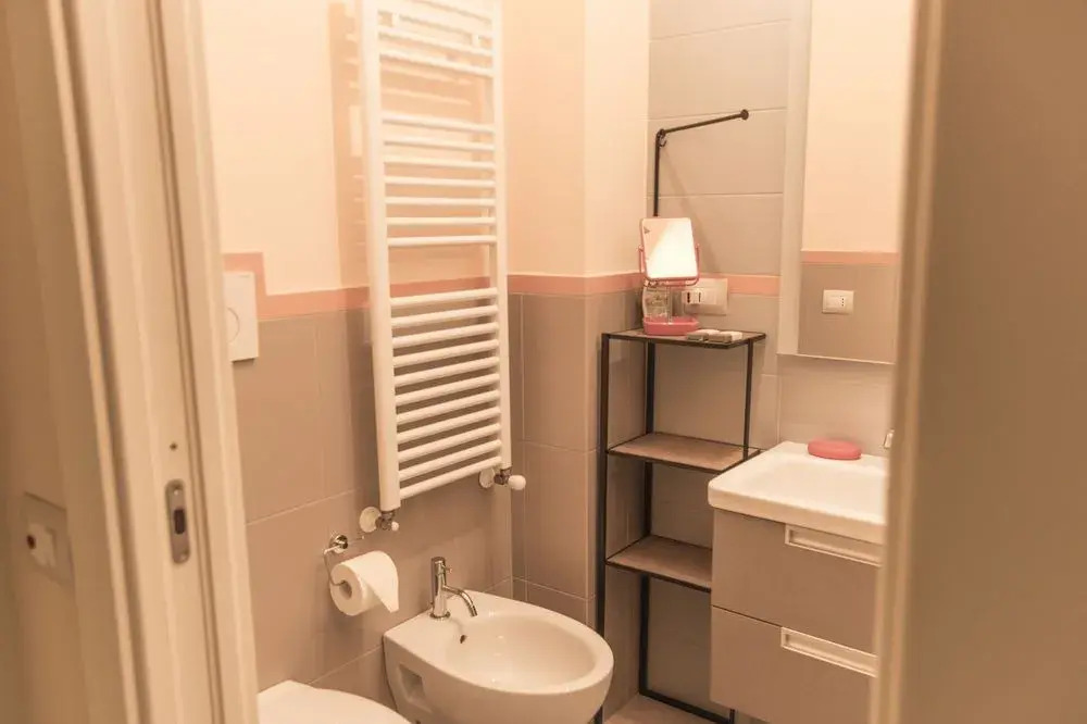 N12 Design Accomodations Alcova 75