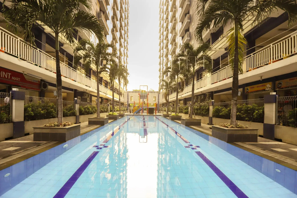 OYO 909 Lauv Room Grand Centerpoint Tower B