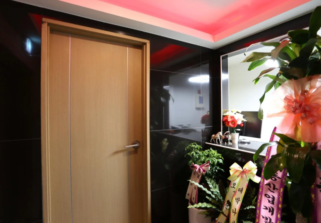 Top Hotel Myeongdong