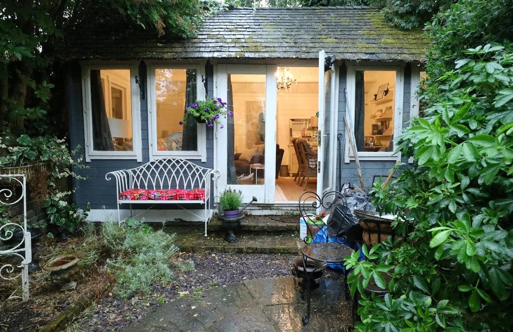 Boho Chic House for 5 With Garden