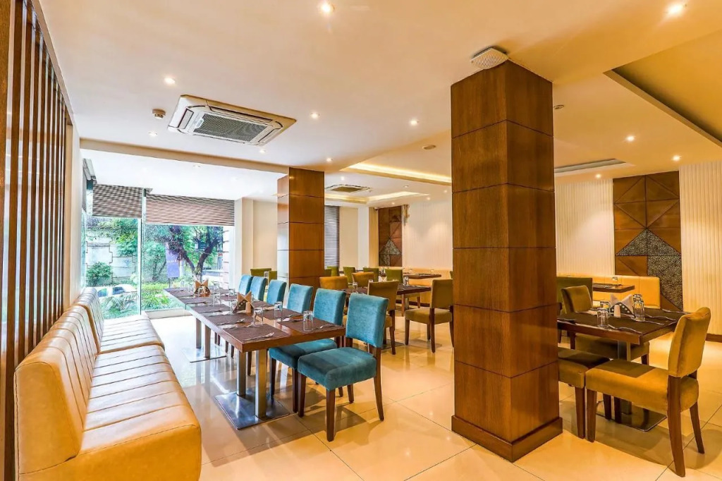 Hotel Surya Grand By OYO Rooms