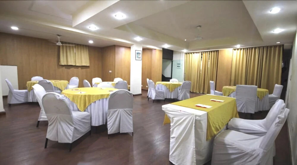 OYO 377 Hotel Excellent