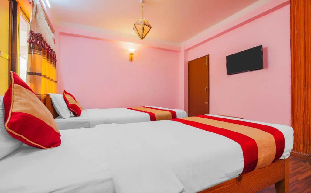 Hotel Everest Window View - Nagarkot
