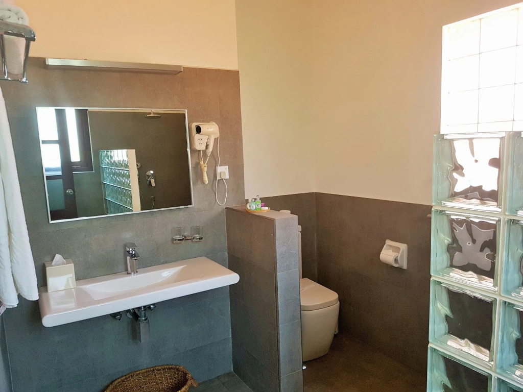 IMAGINE Villa Hotel