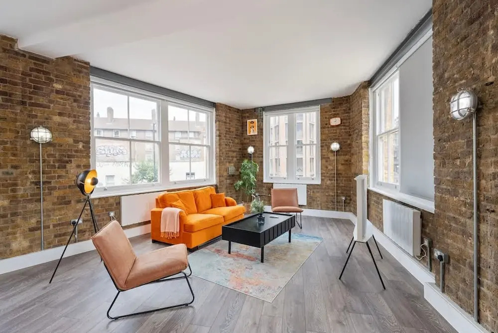 New Spacious Studio in Old St