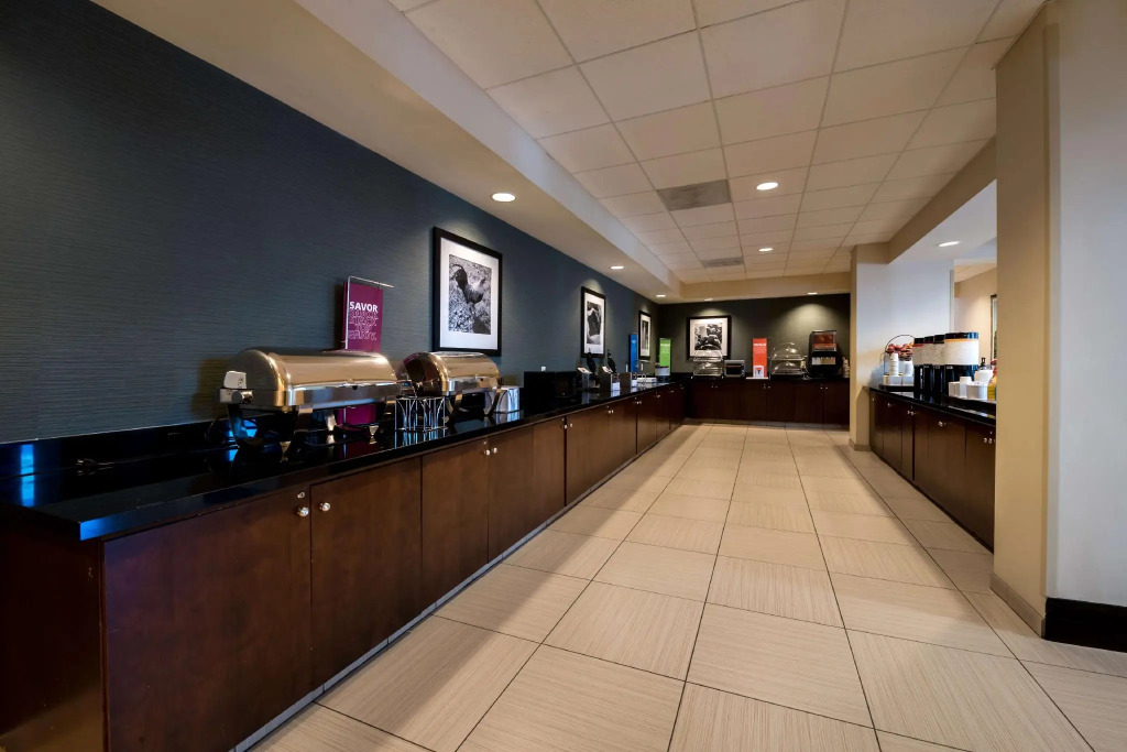 Hampton Inn & Suites National Harbor/Alexandria Area