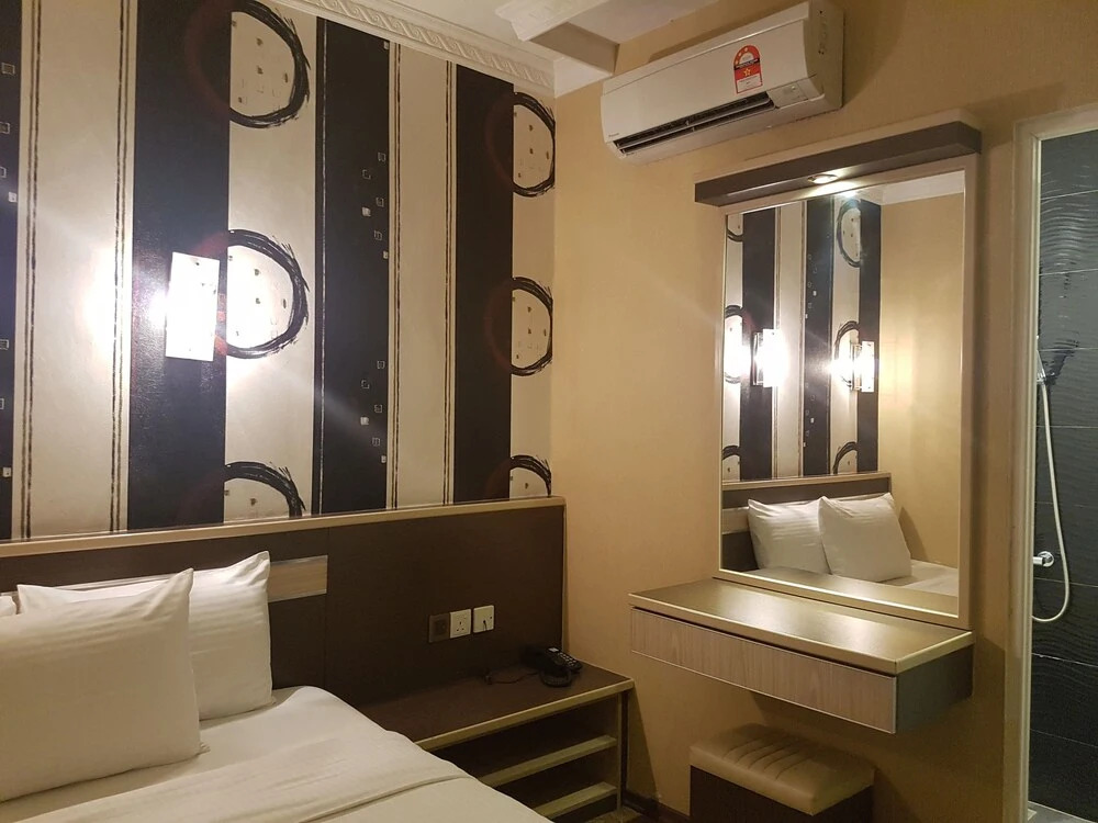 De Kpmj Boutique Hotel