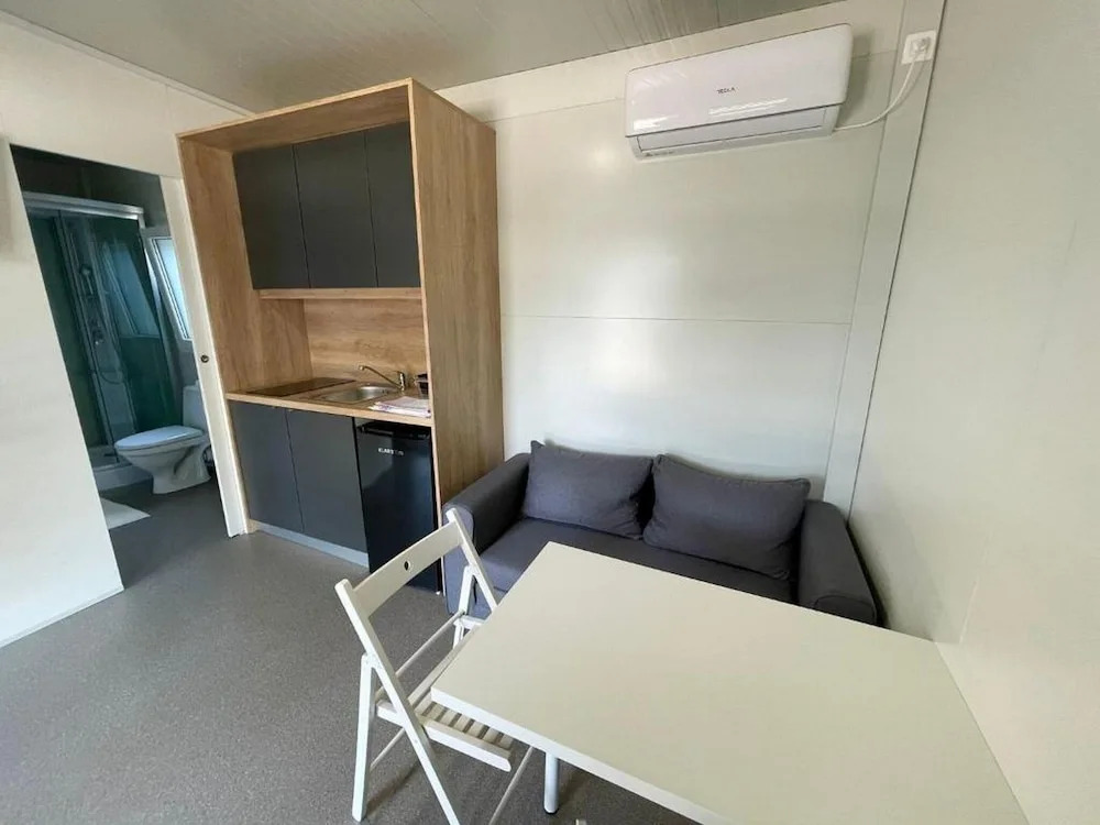 D&I Mobile Home