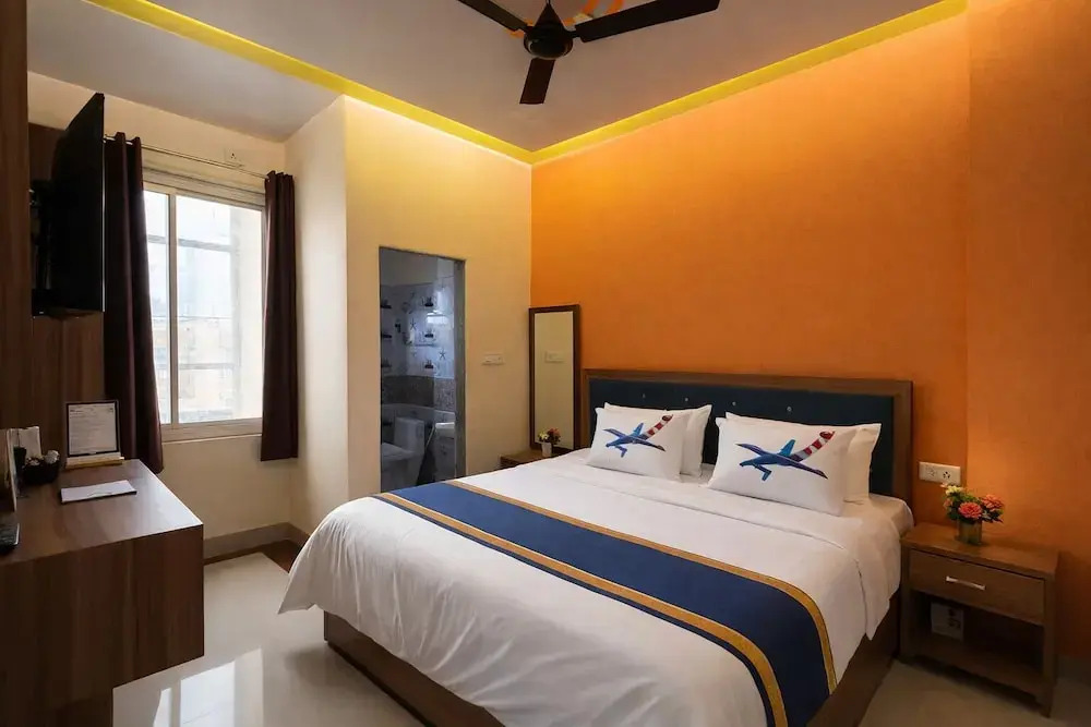 Hotel Shivoham