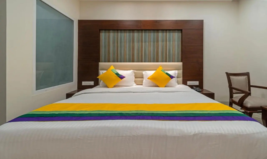 Hotel P Grand By OYO Rooms