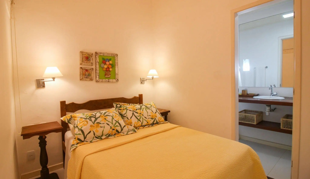 Casa em Condomínio Privado na Beira da Praia por Luxury Rentals