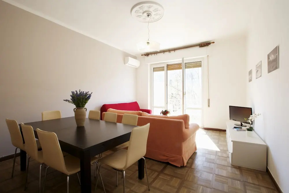 Riviera Apartments
