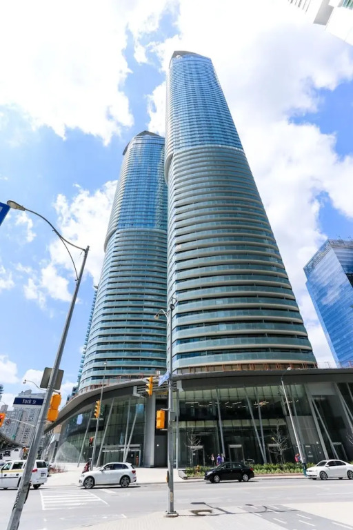 The Ice Condos North Tower by Platinum Suites