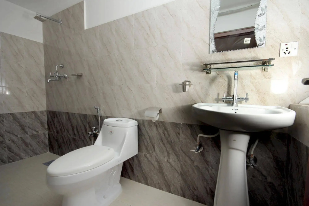 Hotel Holiday House