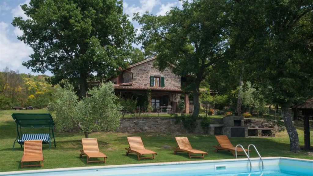 Il Cerro Independent Residence Sleeping 12 in Radicofani-il Cerro