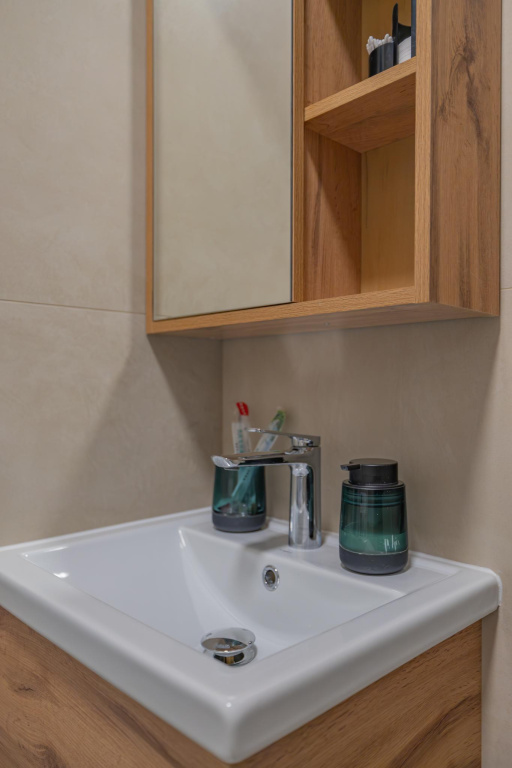 квартира с видом на озеро от EVERE HOME 
