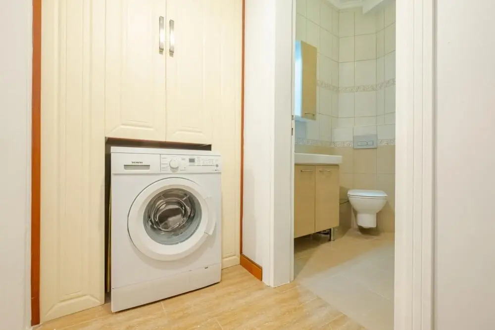Apartment With Balcony Close to Taksim in Cihangir