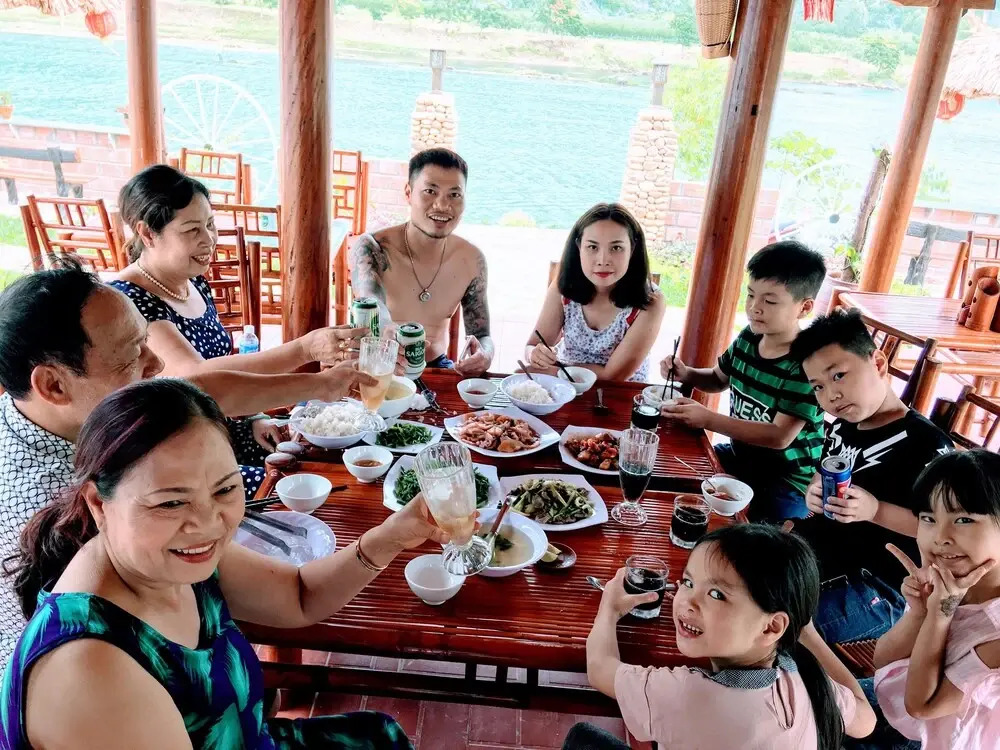 Son River House