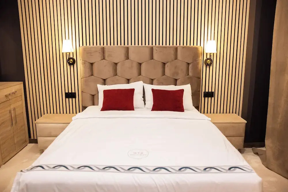 QUICKHOT By GTS - capsules et chambres confortables