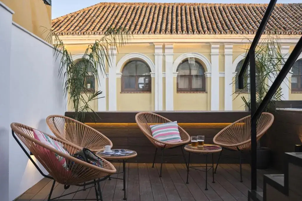 Sweet Sevilla Suites - Smart Hotel