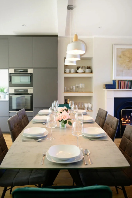 Luxurious Tranquil Four Bedroom Retreat in Buxton