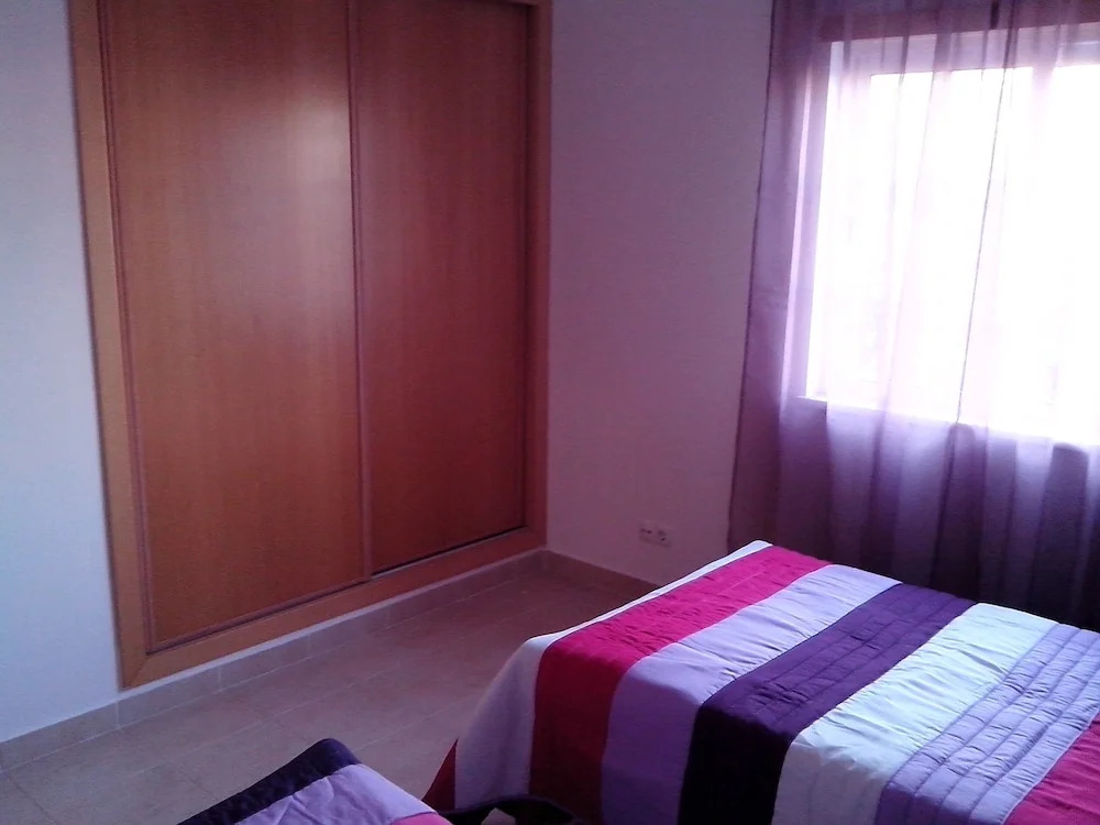 Beautiful 2-bed Apartment in Olhos de Agua