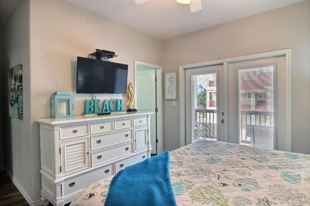 Port A Good Time by Silver Sands Vacation Rentals