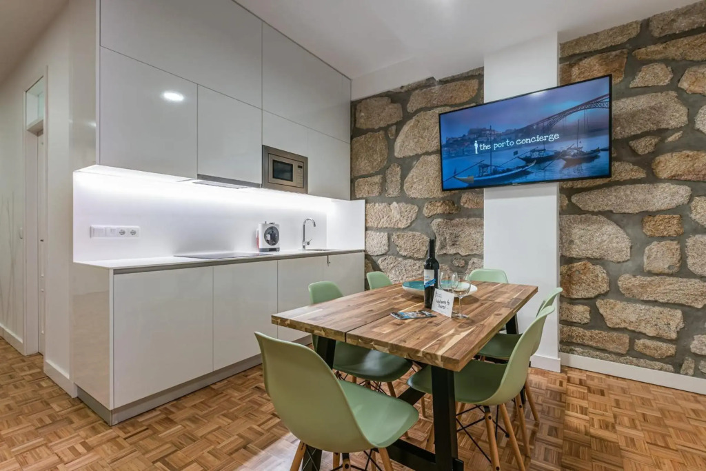 GuestReady - Grandeur River Balcony Reborn
