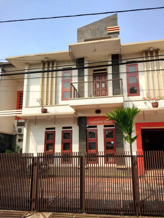 Rumah Tawa Guest House