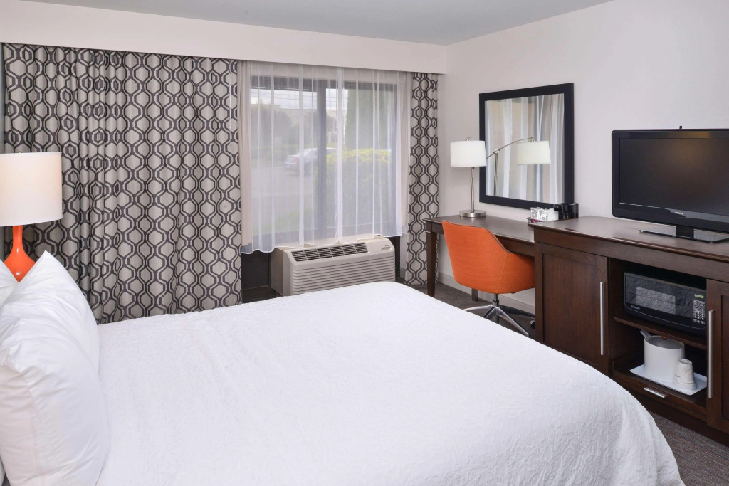 Hampton Inn Portland East