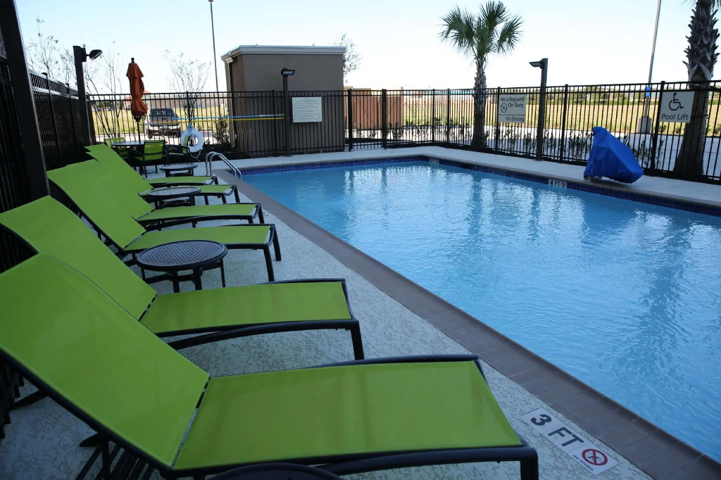 Hampton Inn and Suites Missouri City