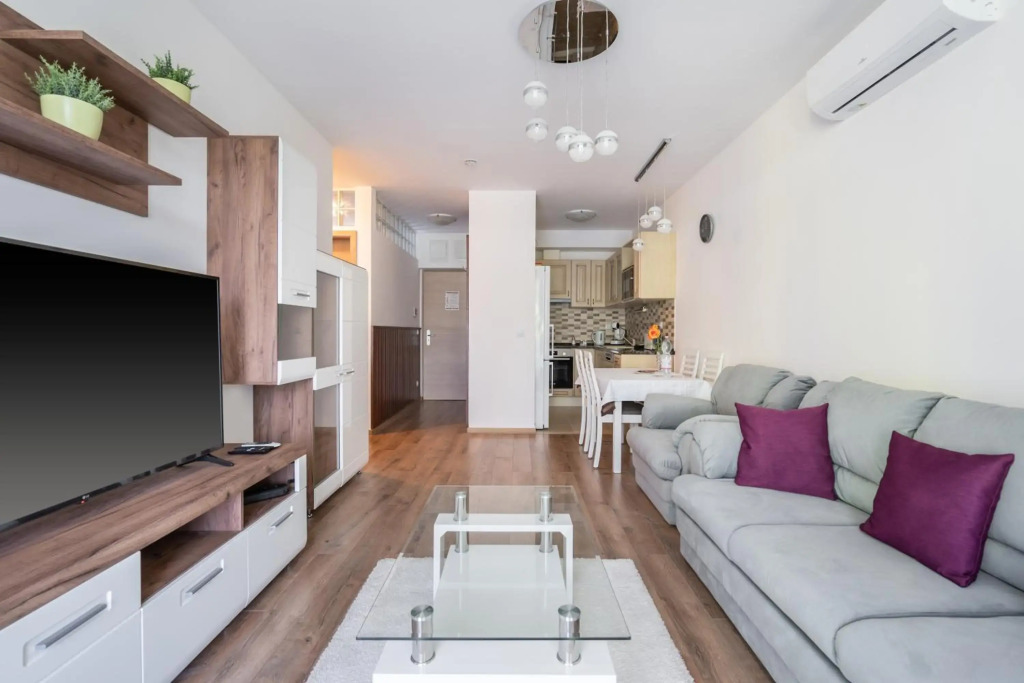 Orchid House Apartment