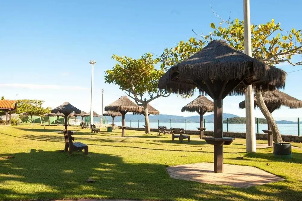 Tropical Residência