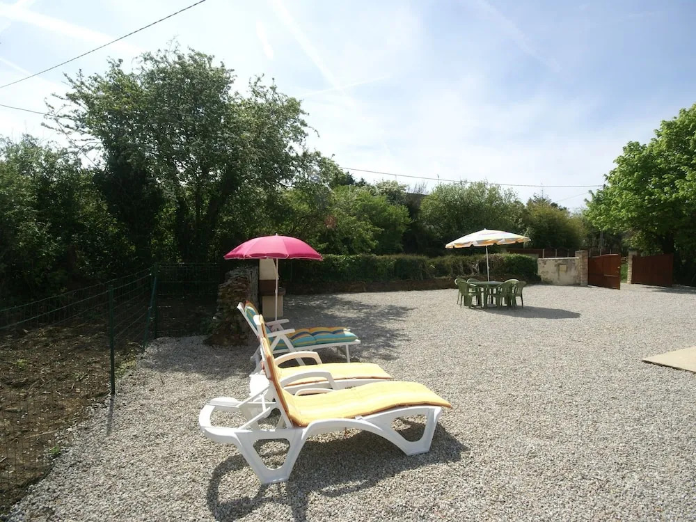 Secluded Holiday Home in Surville With Garden & Centre Nearby