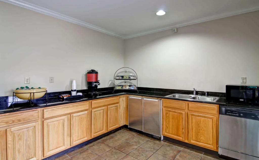 Homewood Suites By Hilton Memphis Poplar
