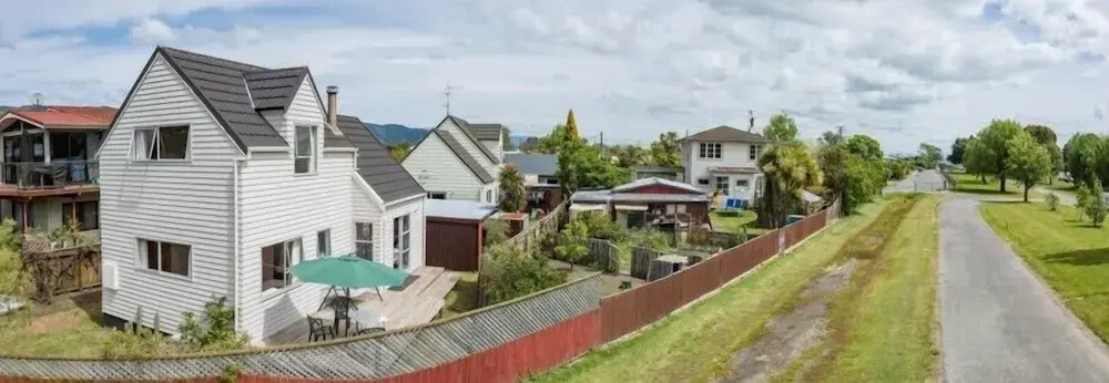 Seaside Tahuna