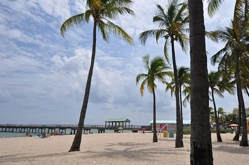Playa Aqualina