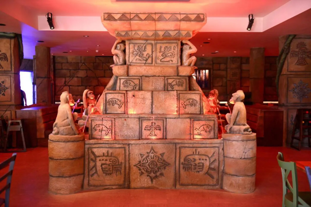 Chessington Resort Hotel