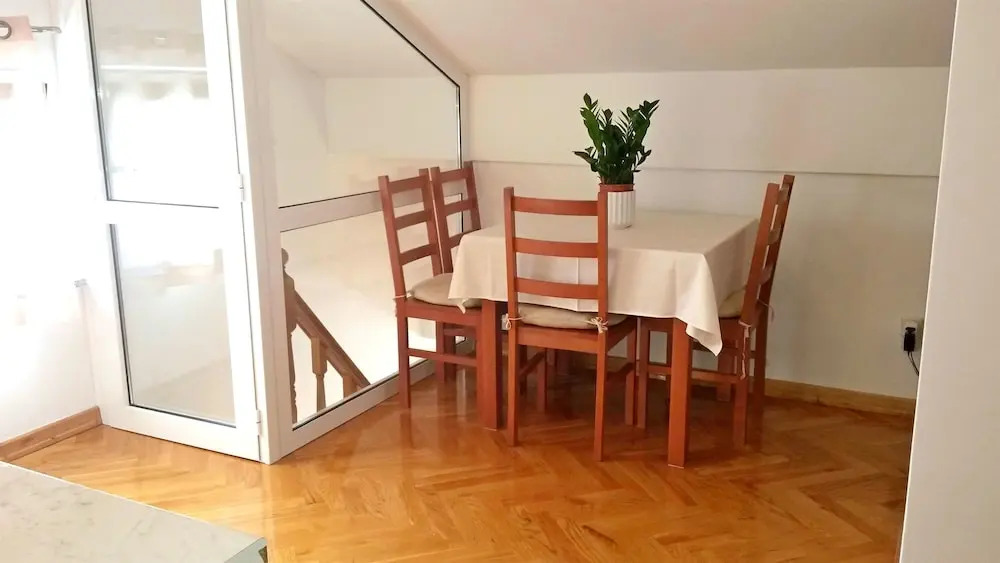 Apartment Dea