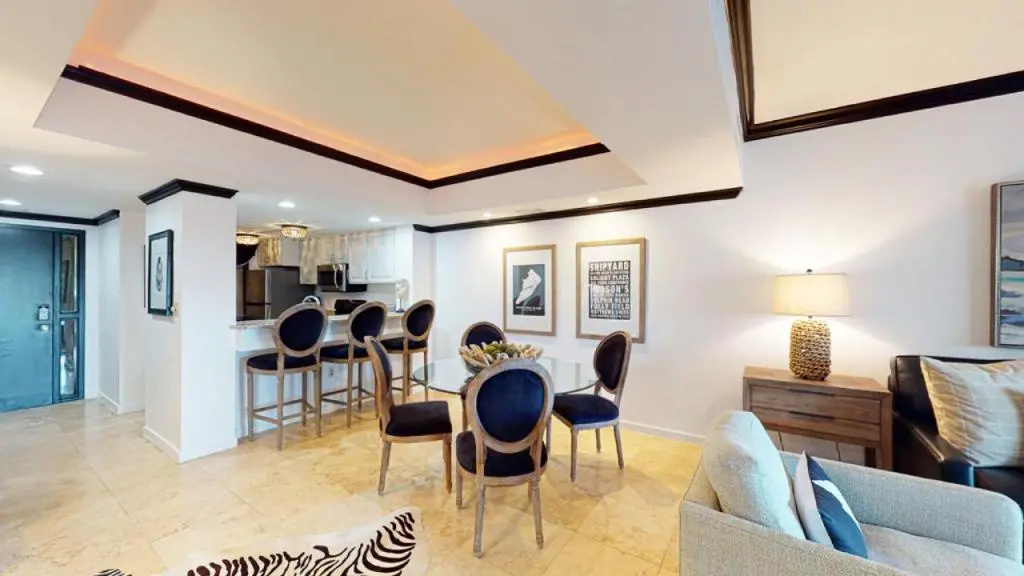 240 Captains Quarters