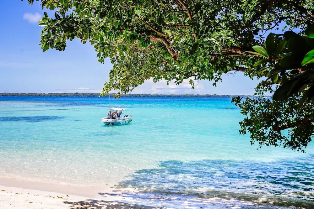 Barrier Beach Resort - Adults Only